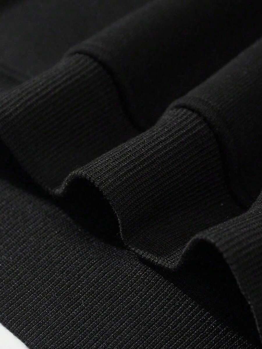 Men's Skull Cross Print Pocket Hoodie