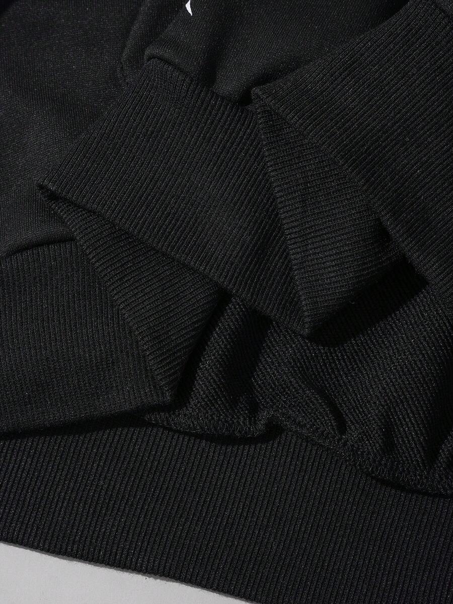 Men's Skull Cross Print Pocket Hoodie