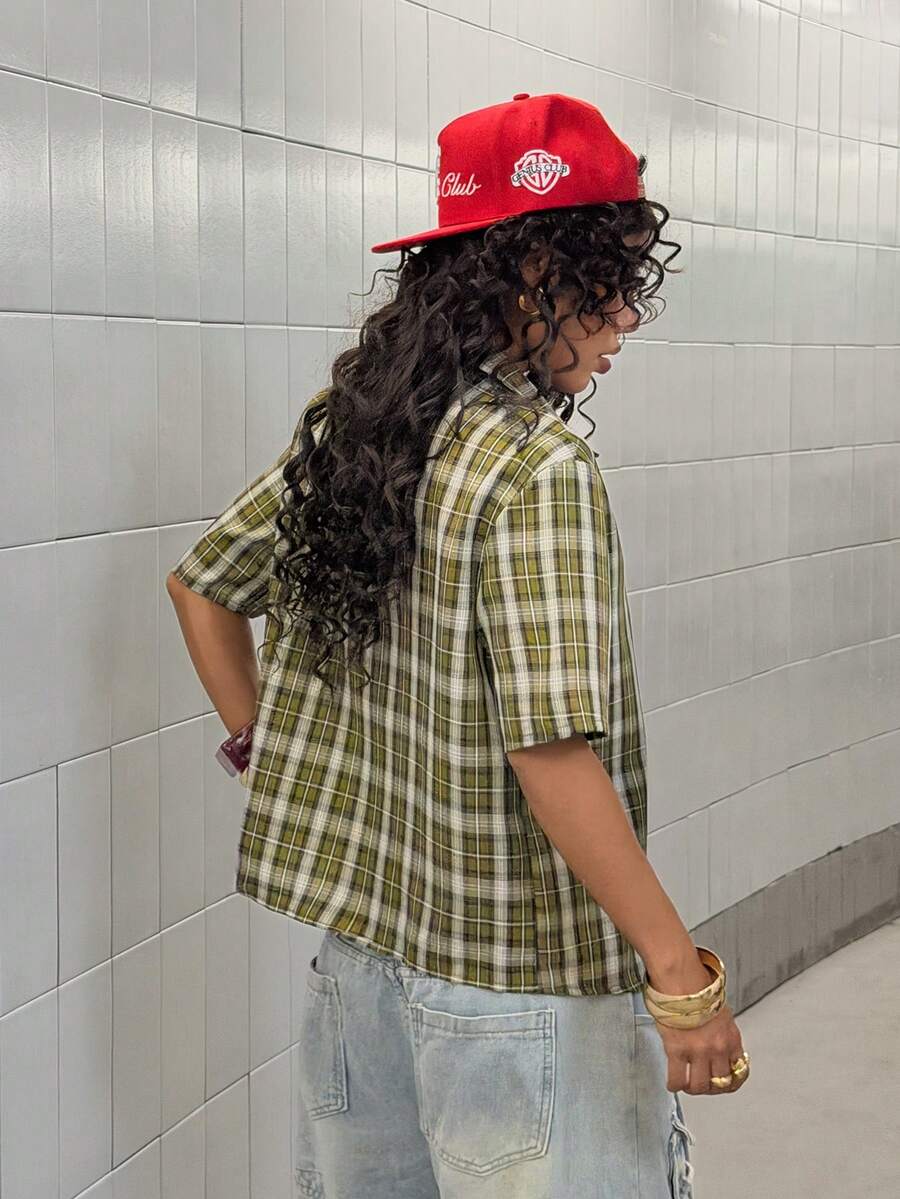 Women Crooped Zip Pocket Short Sleeve Shirt