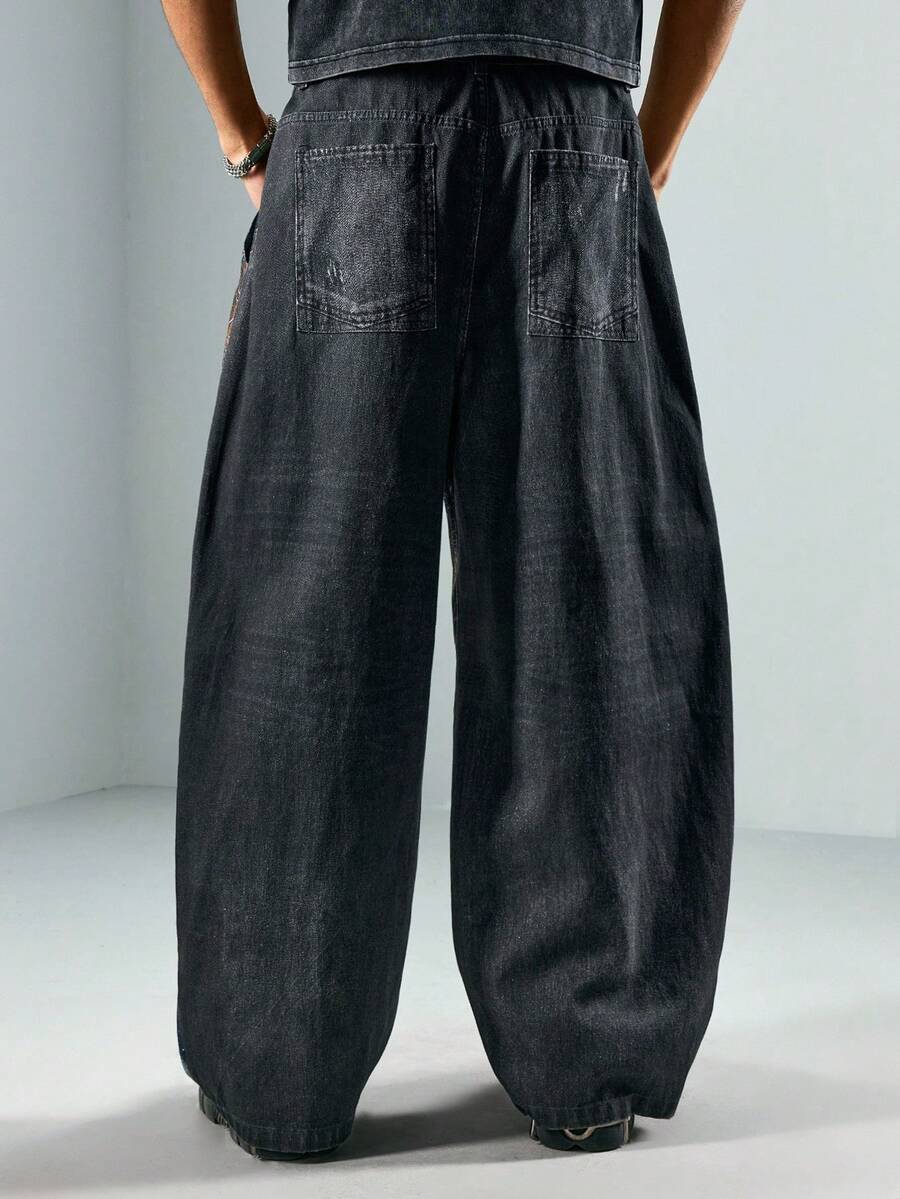 Floral Patchwork Curved Blade Jeans