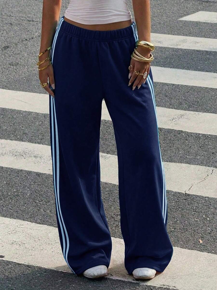 Women's Striped Knitted Wide-Leg Sweatpants