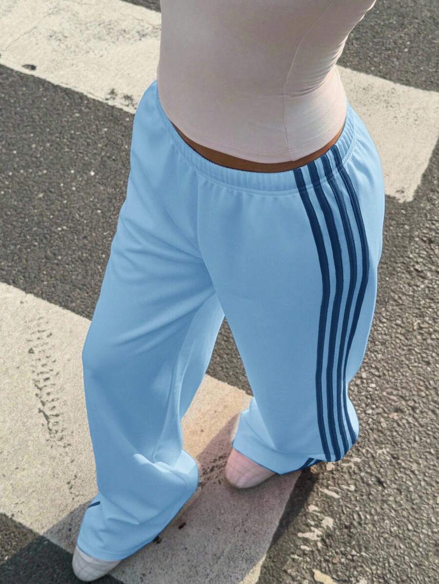 Women's Striped Knitted Wide-Leg Sweatpants