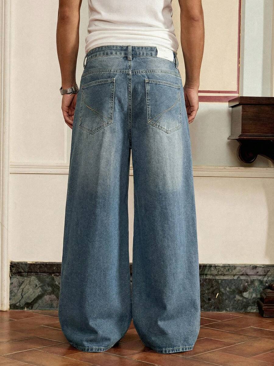 Men's Loose Fit Wide-Leg Pocket Jeans