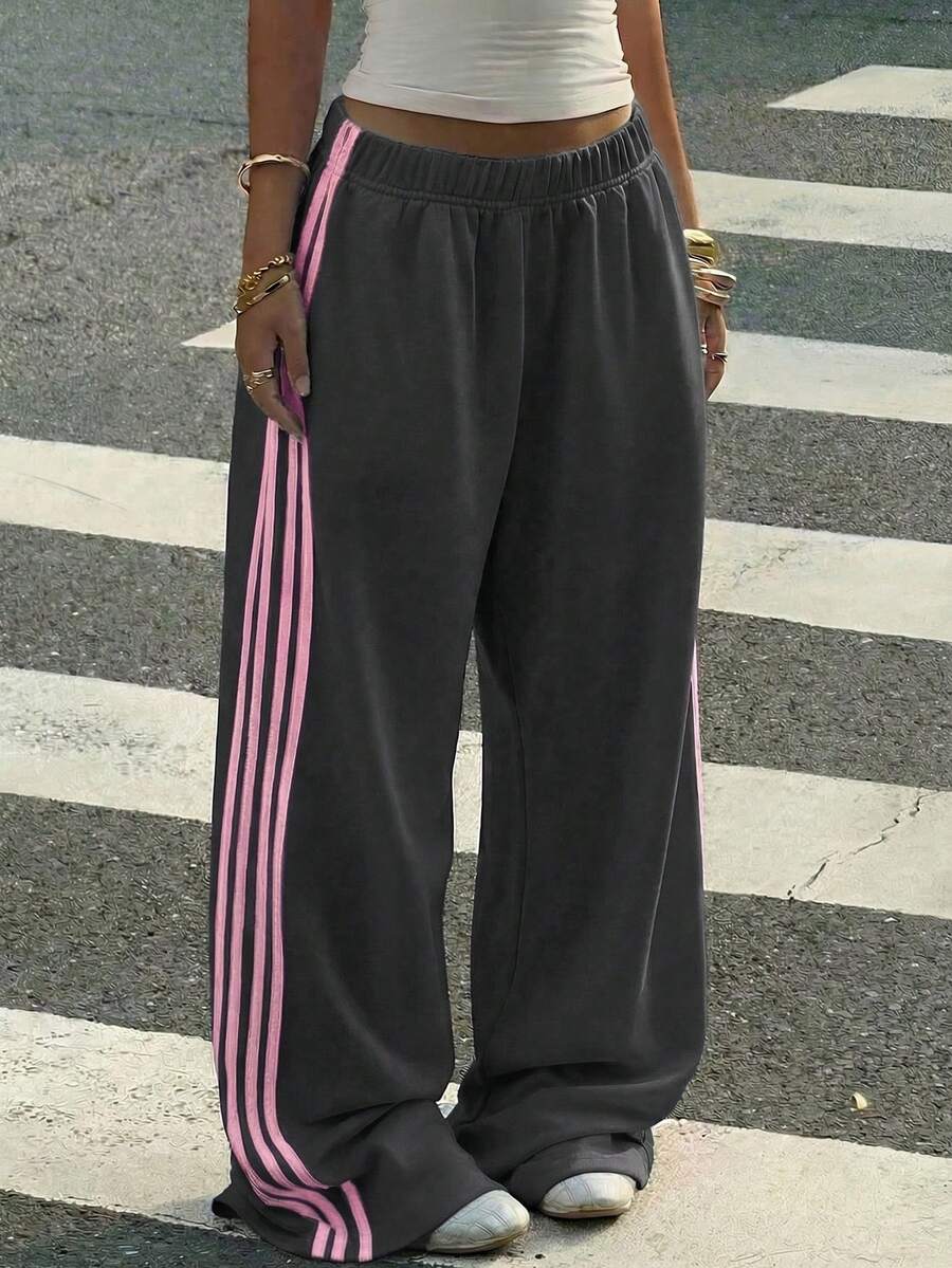 Women's Striped Knitted Wide-Leg Sweatpants