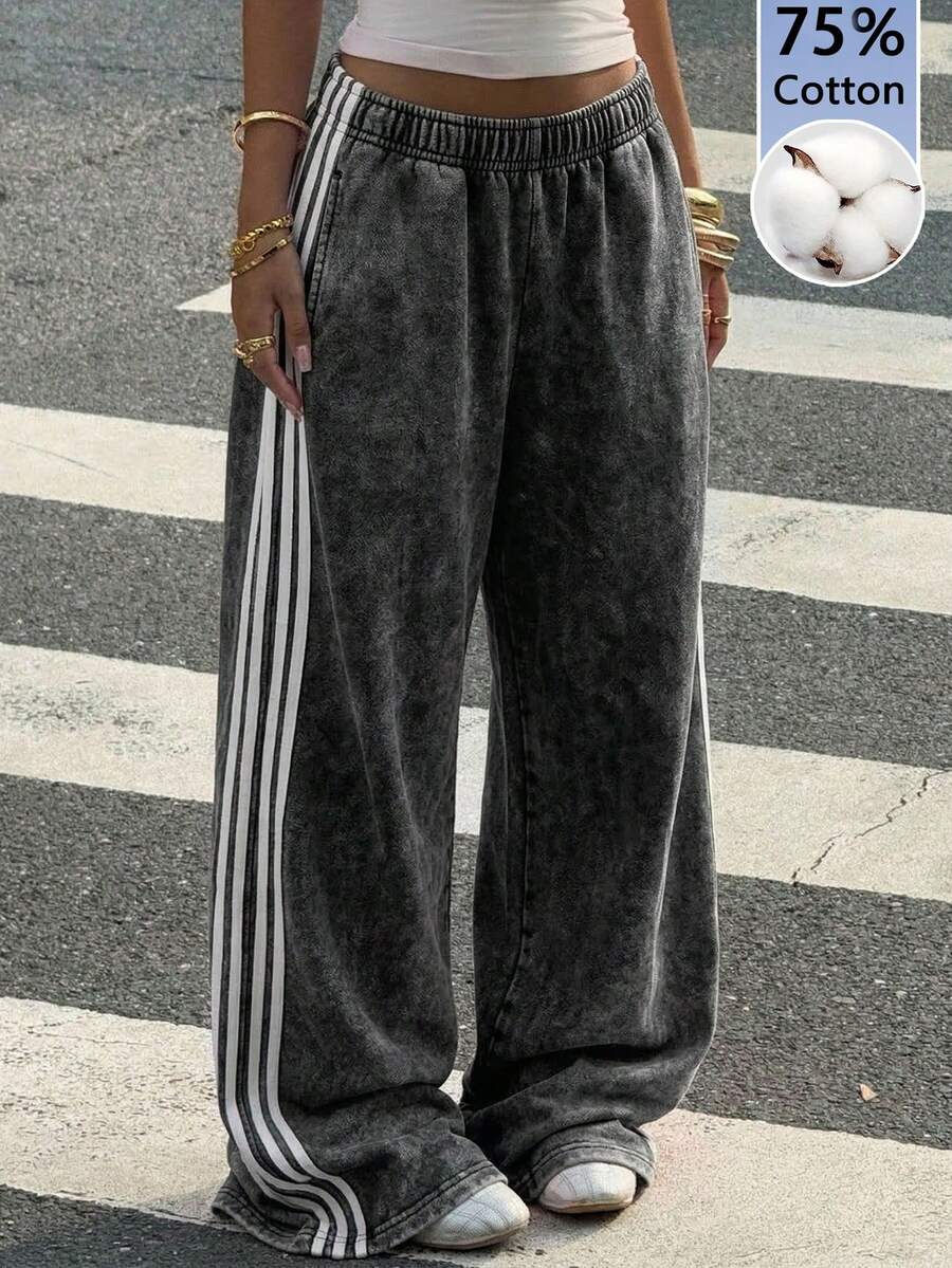 Women's Striped Knitted Wide-Leg Sweatpants