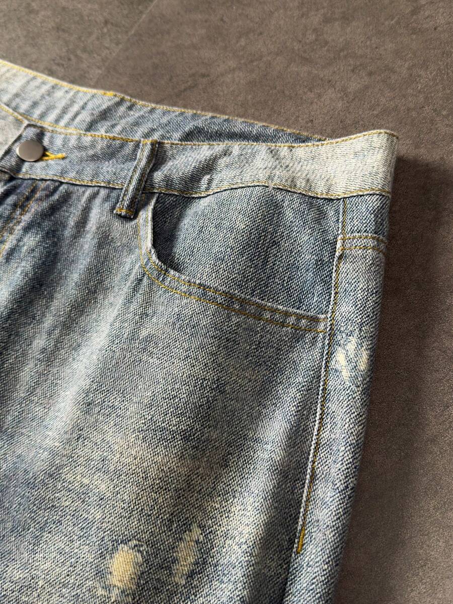 Angel Graphic Distressed Pocket Jeans