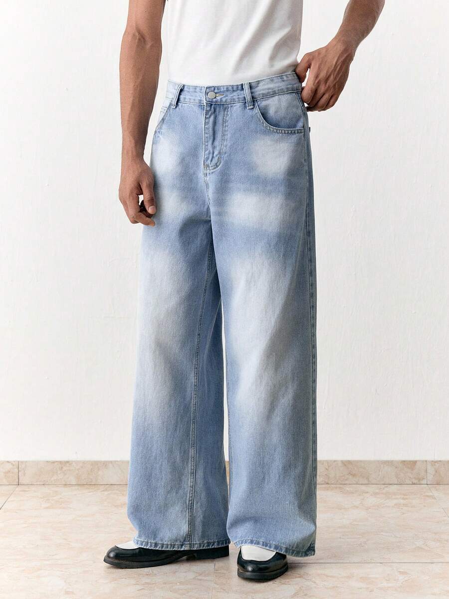 Men's Loose Fit Wide-Leg Pocket Jeans