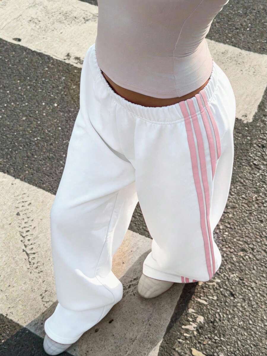Women's Striped Knitted Wide-Leg Sweatpants