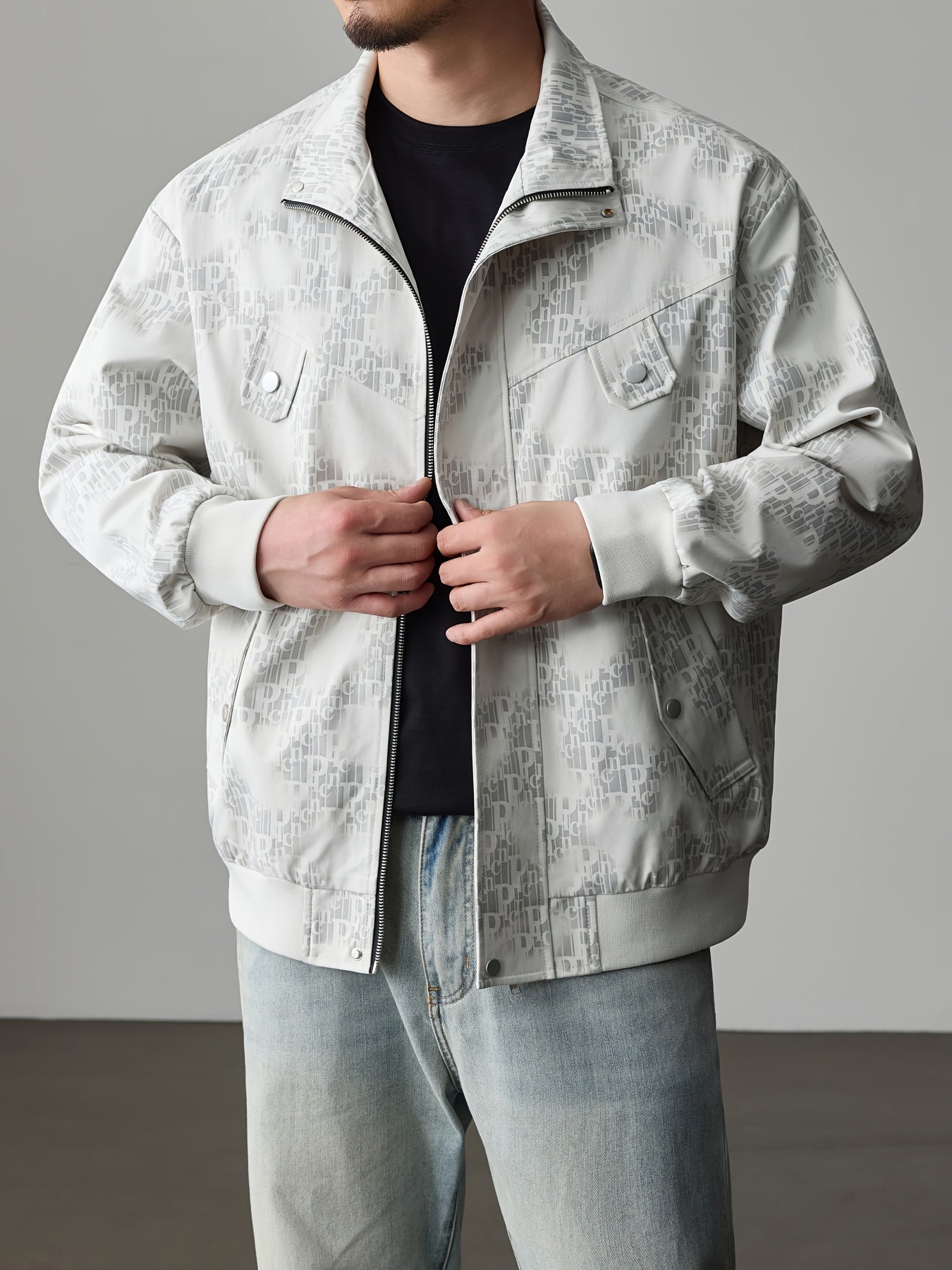 Men's Autumn Letter Print Bomber Jacket with Stand Collar & Zipper Closure