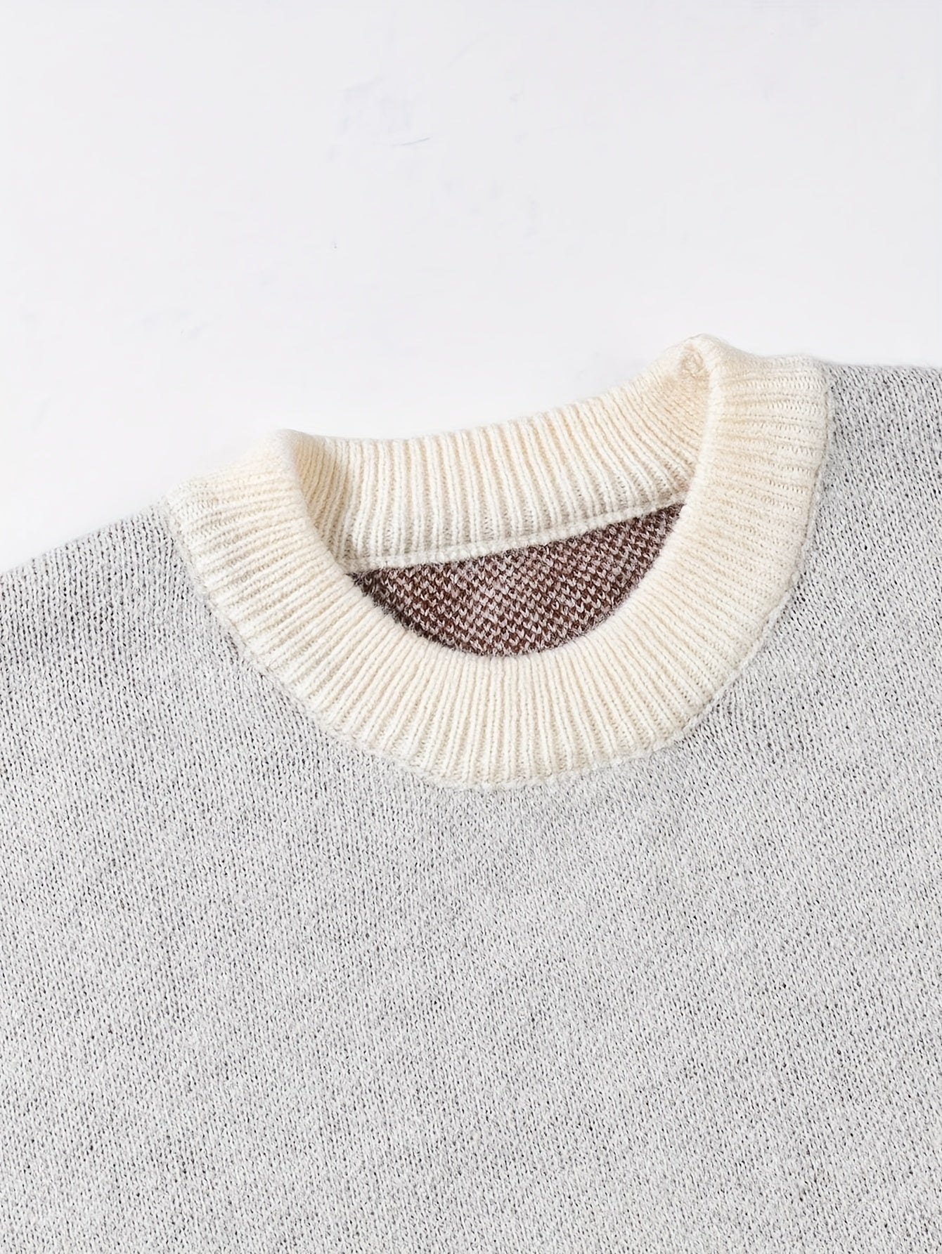 Flame Pattern Wavy Pullover