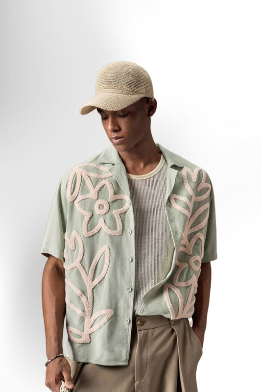 Men's Business Casual Embroidered Floral Pattern Woven Casual Short Sleeve Loose Shirt