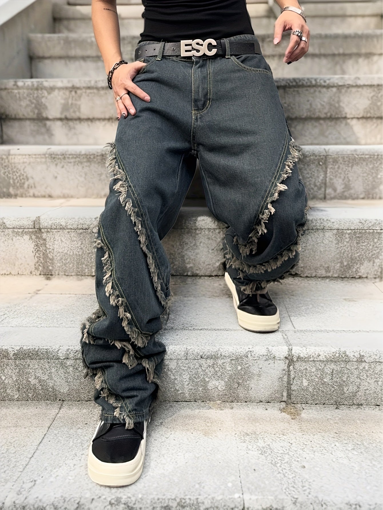 Men'S Street Style Denim Jeans with Frayed Hem
