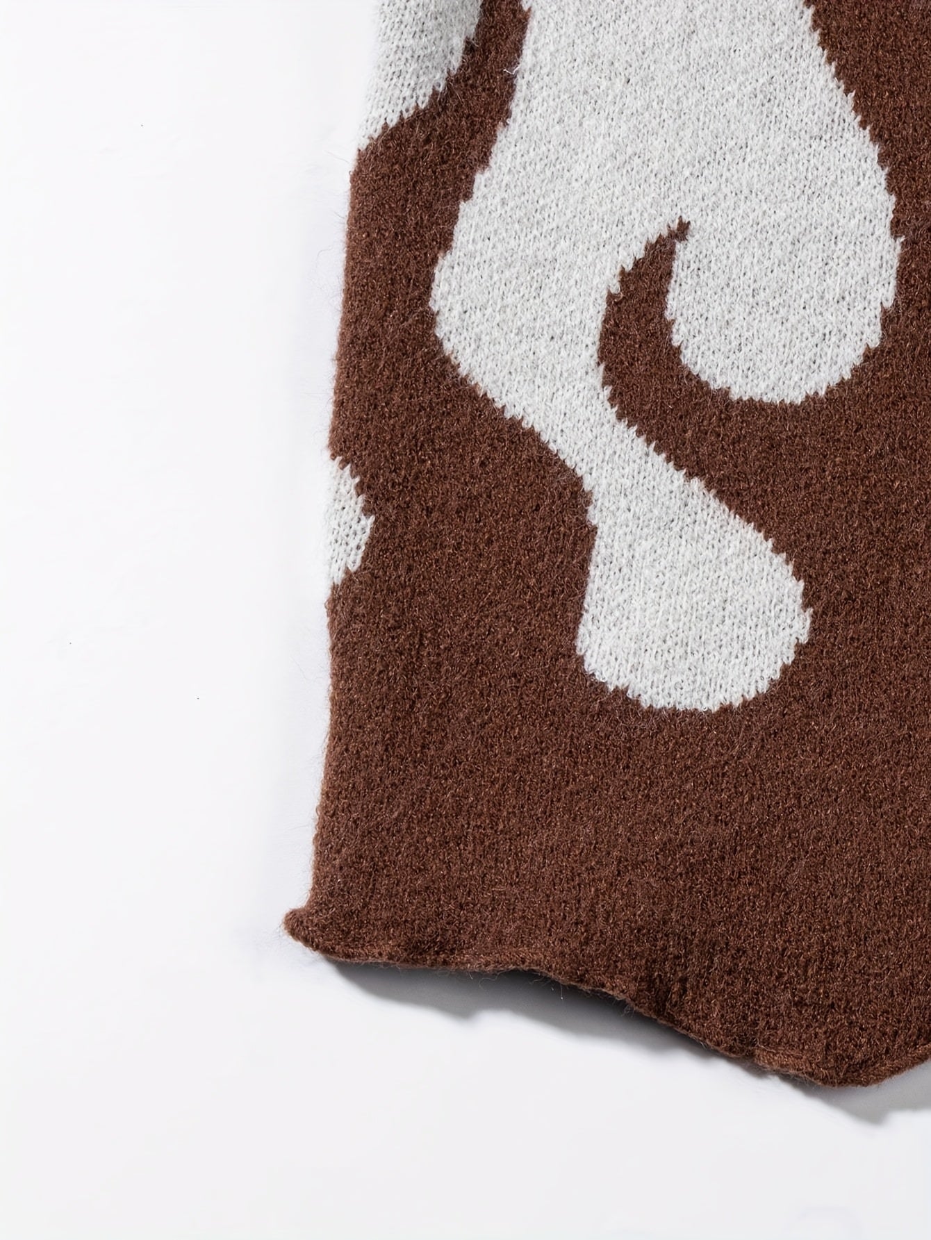 Flame Pattern Wavy Pullover