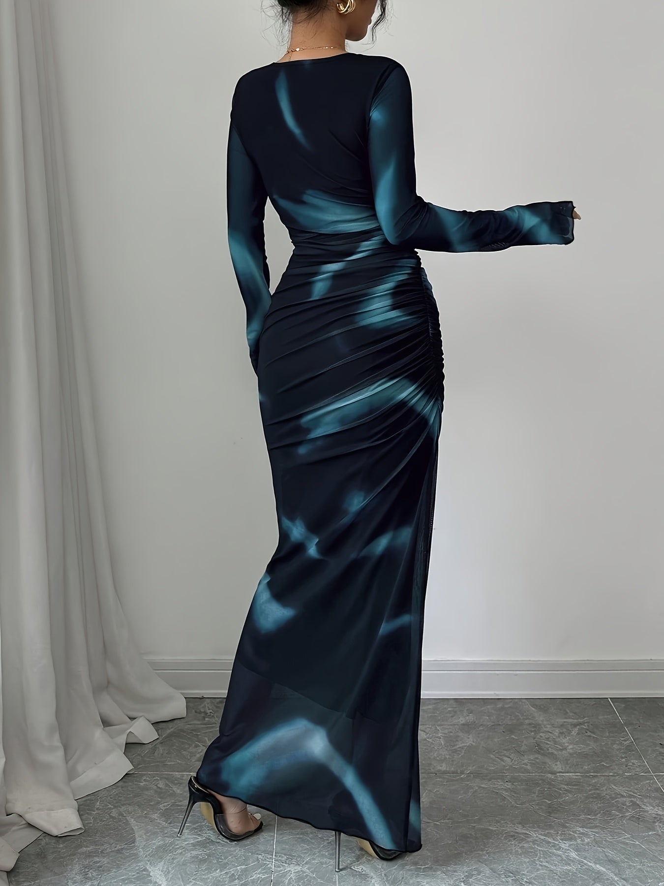 Women's Elegant Long Sleeve Dress