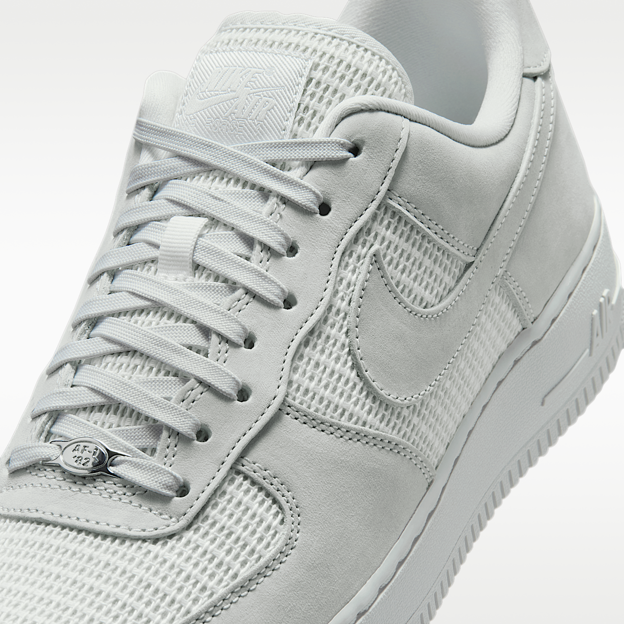 Nike Air Force 1 '07 LV8 Men's Shoes