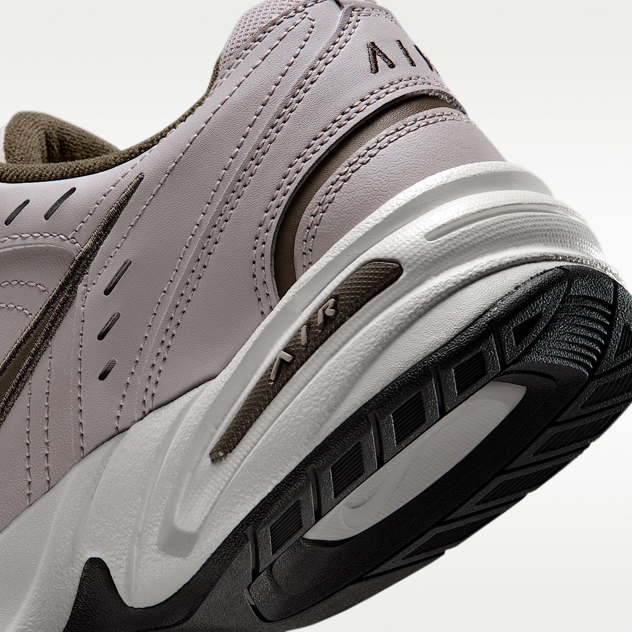 Nike Air Monarch IV Men's Workout Shoes