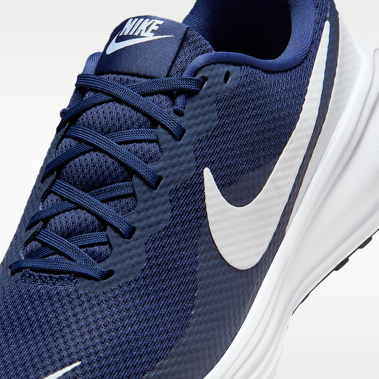 Nike Revolution 8 Men's Road Running Shoes