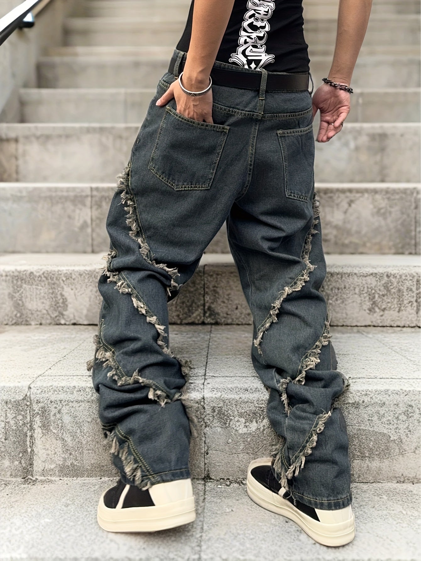 Men'S Street Style Denim Jeans with Frayed Hem