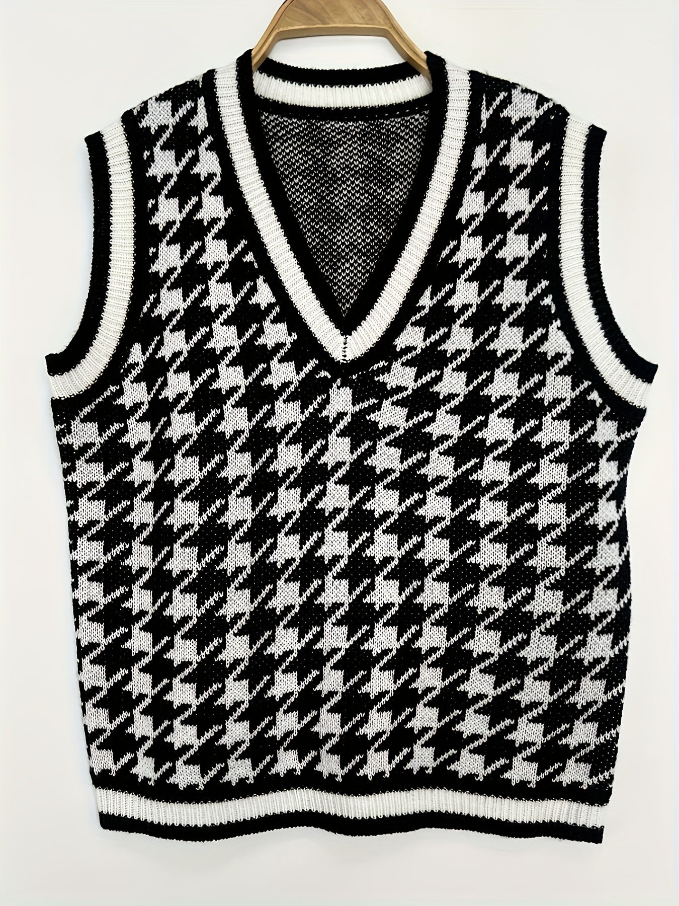 Houndstooth Print V Neck Sweater Vest
