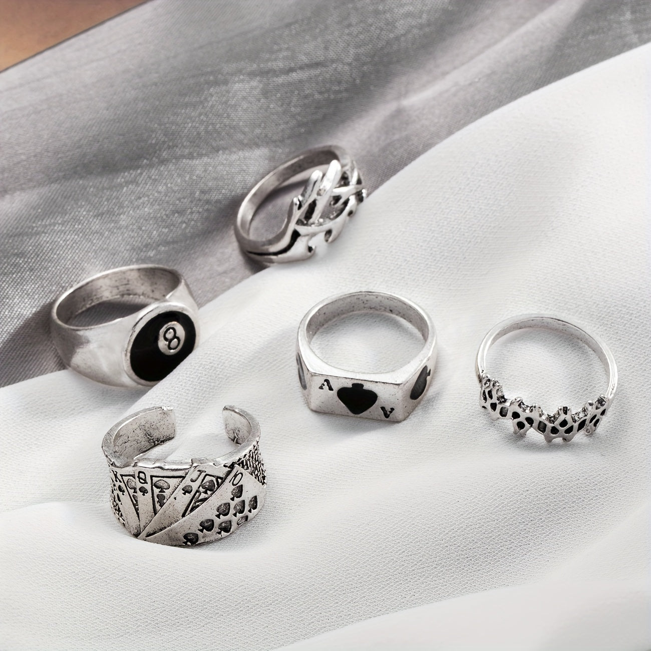 Set Of 5 Silvery Vintage Ring Sets