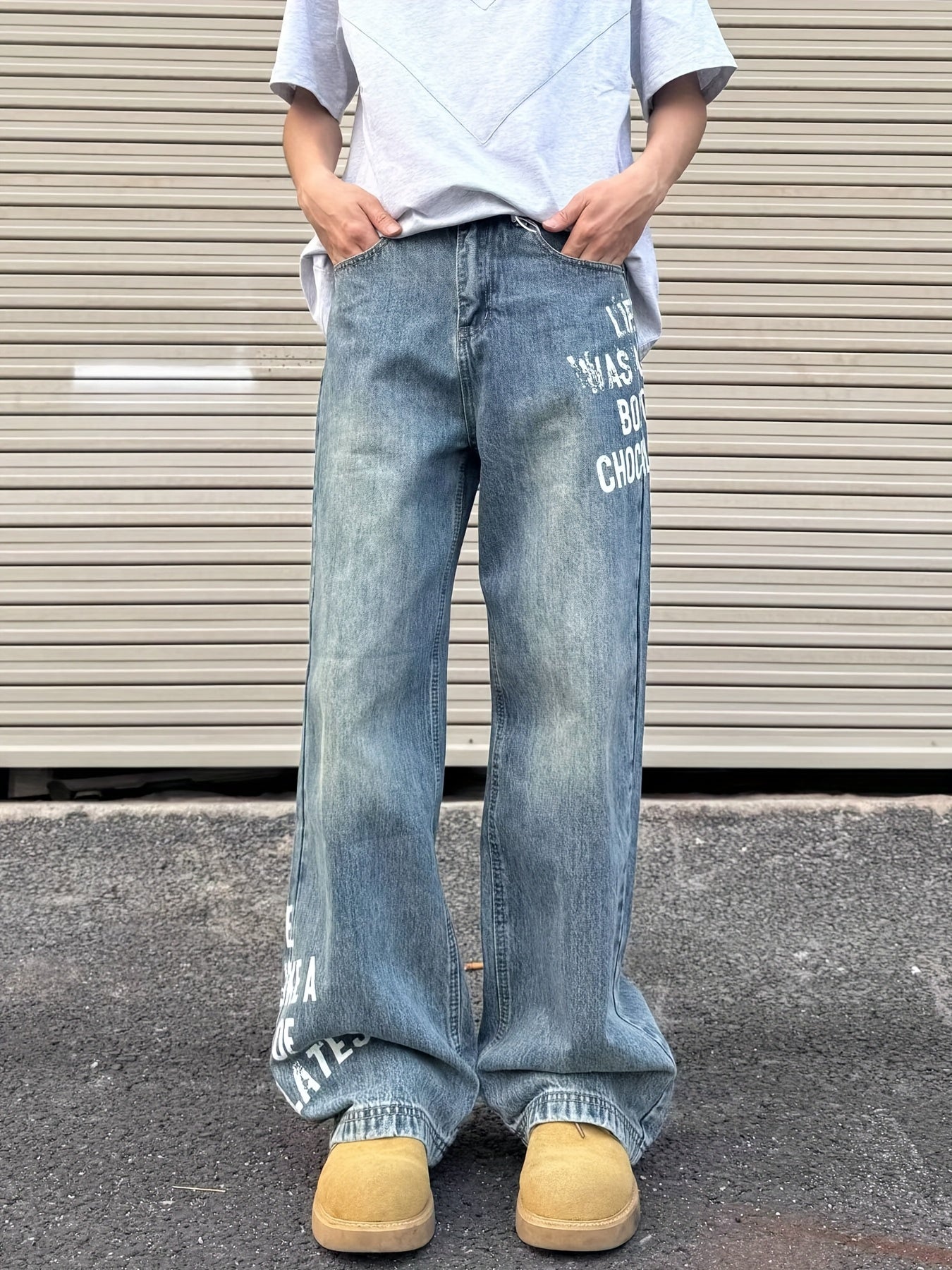 Men's Loose Fit Distressed Wash Jeans
